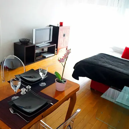 Champs-elysees - - 8 Apartamento